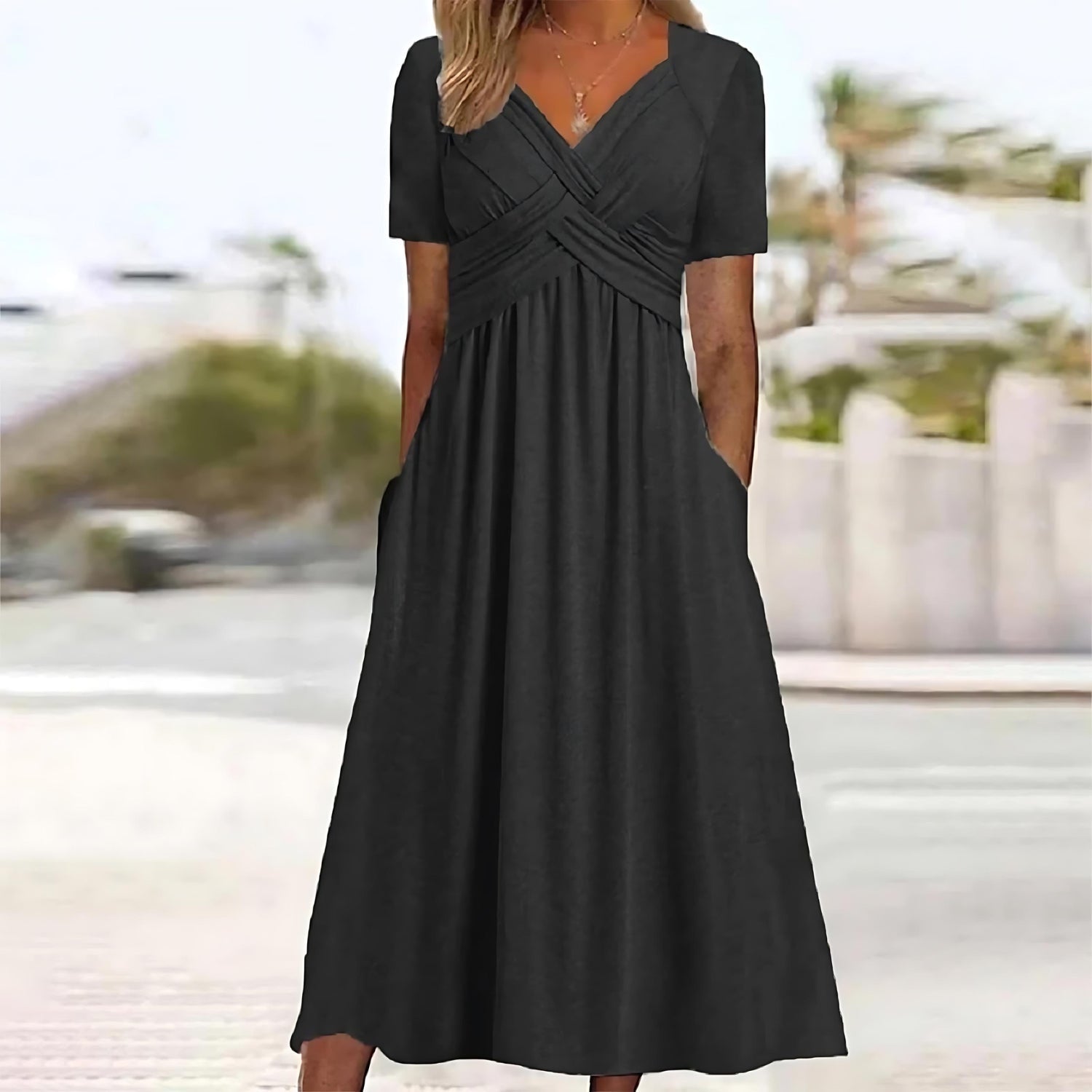 Amalia – Elegantní Flattering pro Každou Příležitost