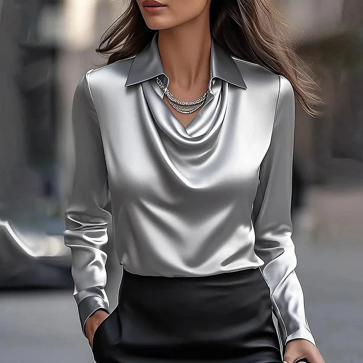 CARMINA | ELEGANTNÍ HEDVÁBNÁ BLŮZA S DRAPÉROVANÝM VÝSTŘIHEM